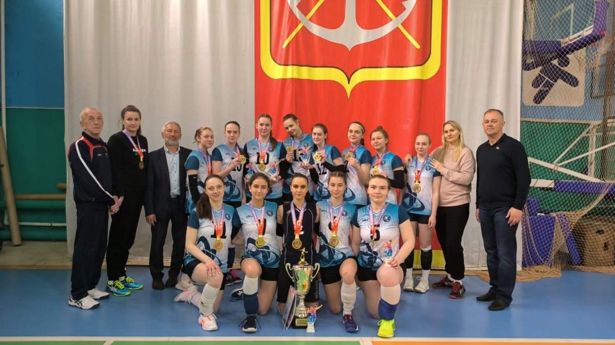 Команда Волгодонска – чемпионы Ростовской области по волейболу среди женских команд